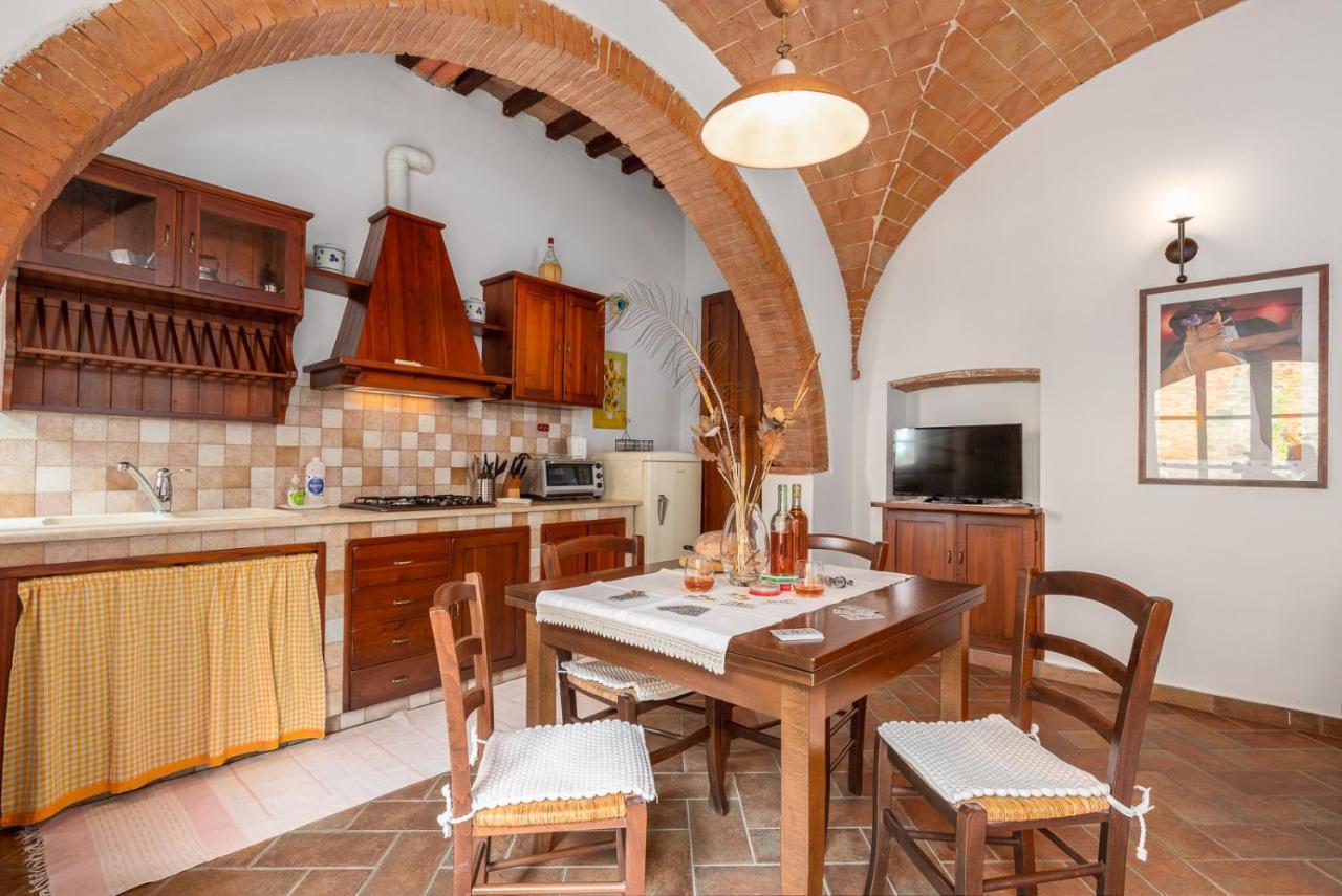 Linearis Holiday House Poggibonsi Exterior foto