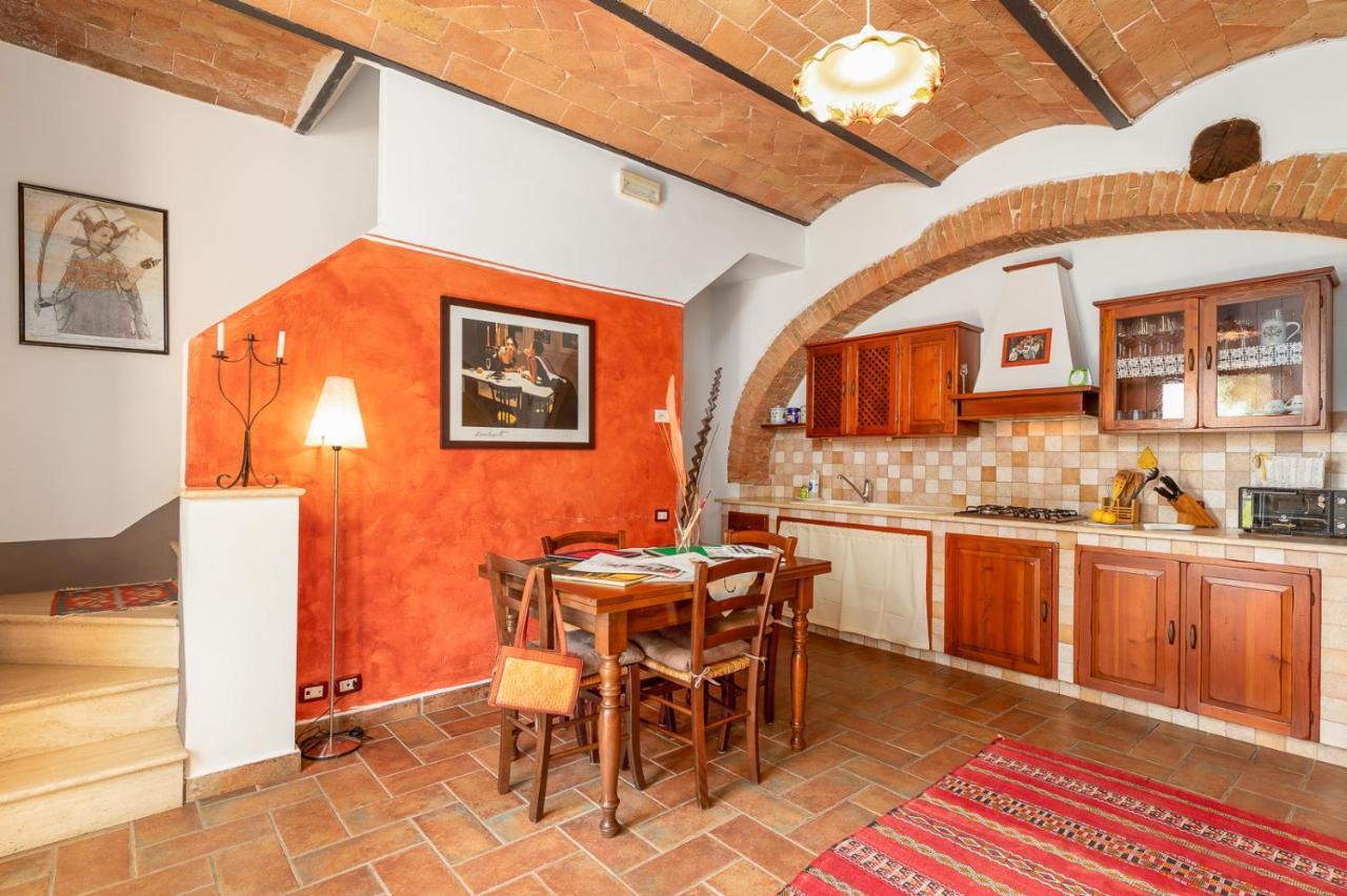 Linearis Holiday House Poggibonsi Exterior foto