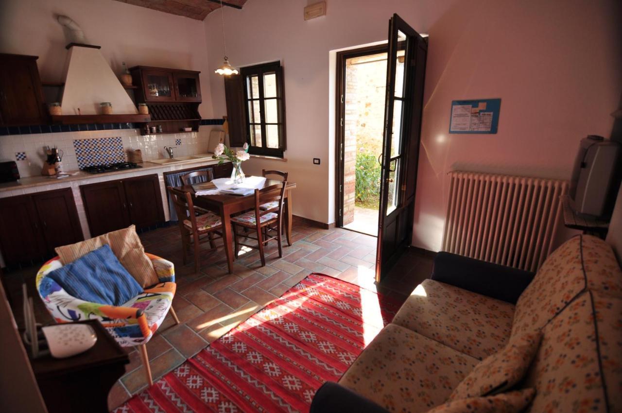 Linearis Holiday House Poggibonsi Exterior foto